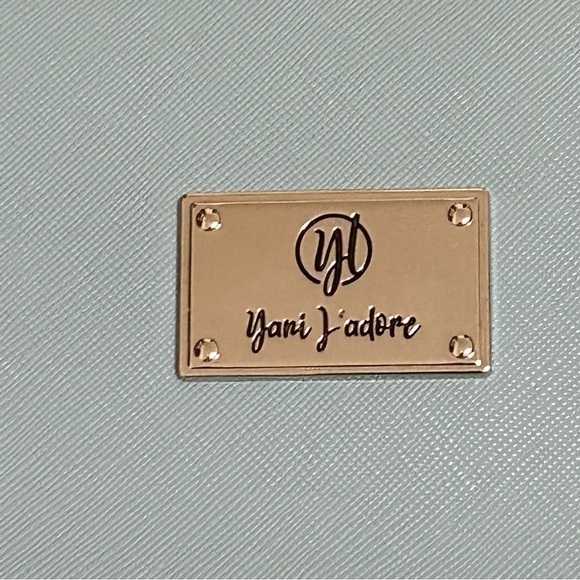 Yani J’adore Toe Shoulder Bag Tiffany Green Color NWOT - Picture 2 of 8